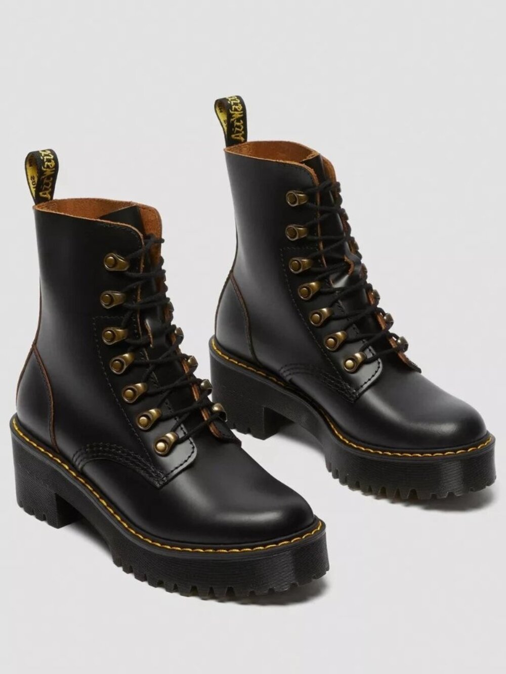 Dr. Martens Women's Leona Platform Boot Size 9